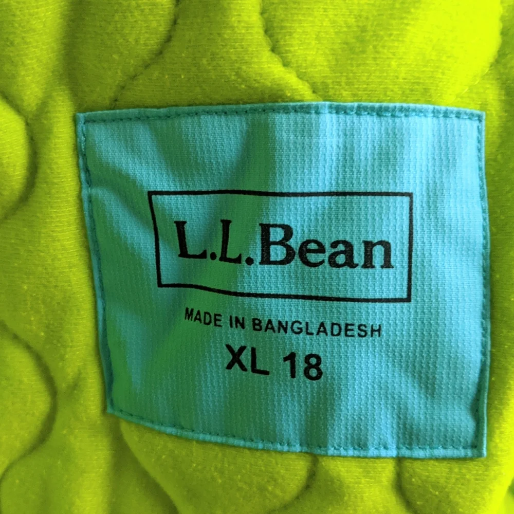 L.L.Bean Girls Insulated Winter coat size XL 18